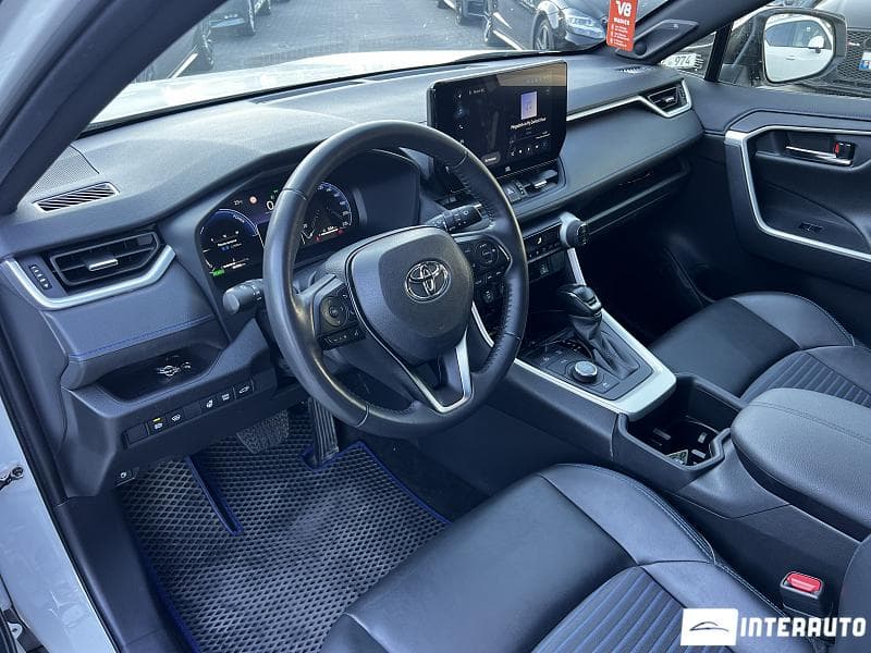 2023 Toyota Rav-4 — Miniatură 5