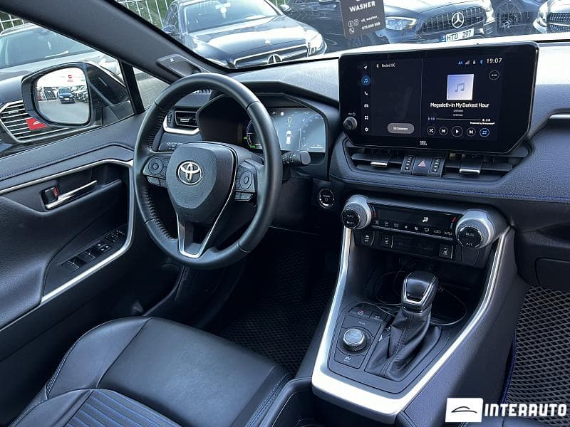 2023 Toyota Rav-4 — Miniatură 9