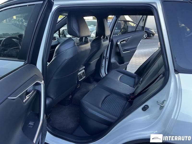 2023 Toyota Rav-4 — Miniatură 6