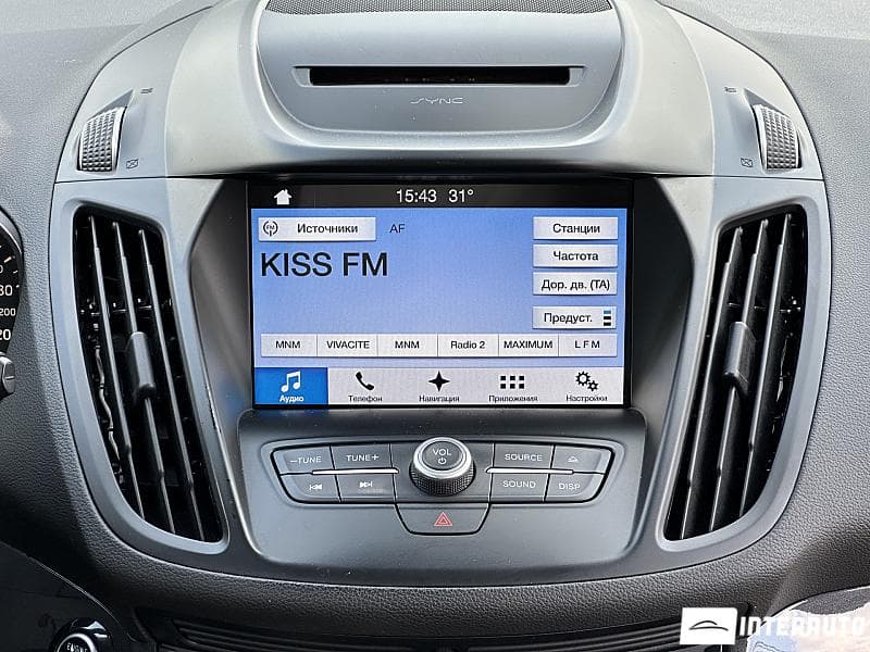 2016 Ford Kuga — Miniatură 9