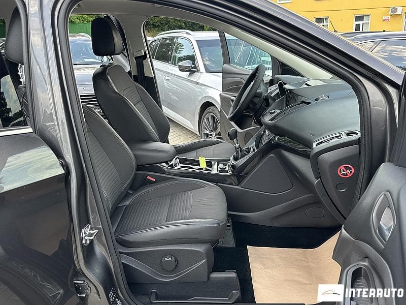 2016 Ford Kuga — Miniatură 15