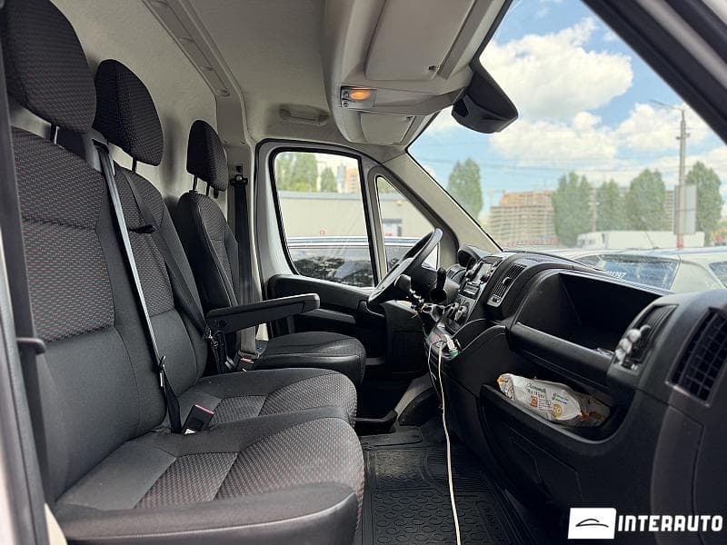 2021 Citroen Jumper — Miniatură 12