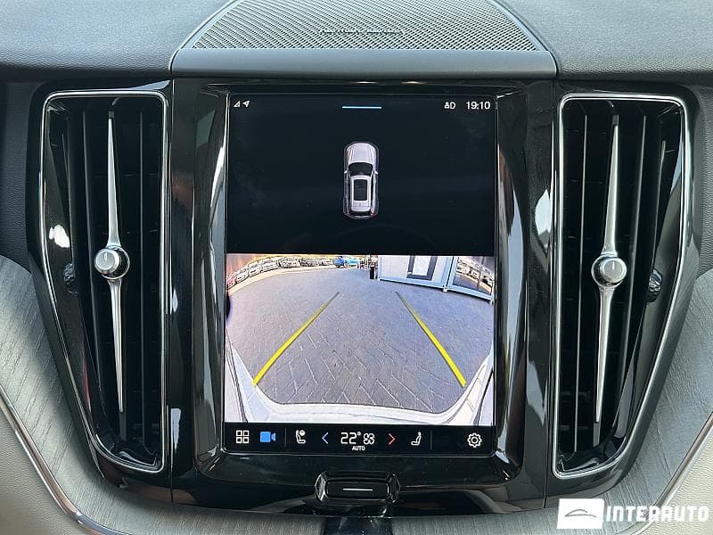 Volvo XC 60 2024 — Миниатюра 9