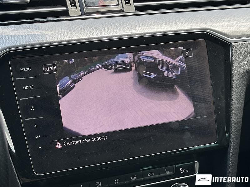 2019 Volkswagen Passat GTE — Miniatură 10