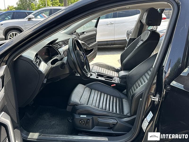 2019 Volkswagen Passat GTE — Miniatură 5