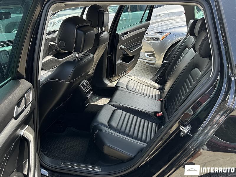 2019 Volkswagen Passat GTE — Miniatură 13