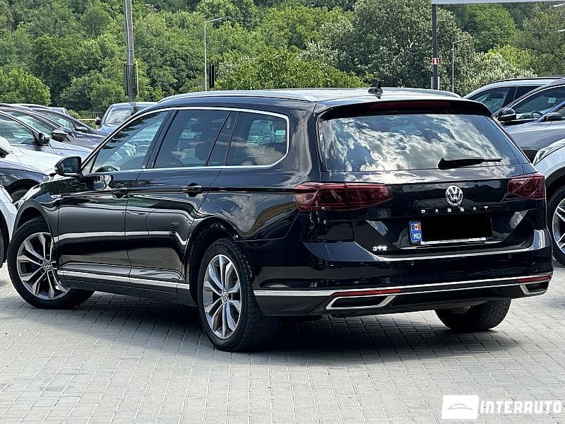 2019 Volkswagen Passat GTE — Miniatură 4