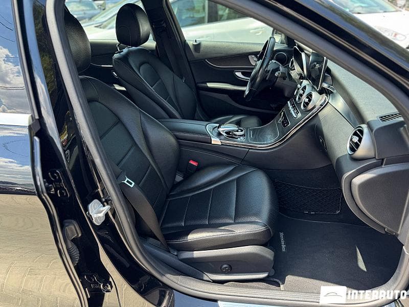 2016 Mercedes C 300 — Miniatură 16