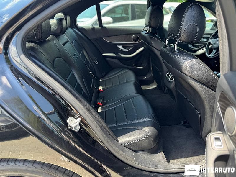 2016 Mercedes C 300 — Miniatură 15