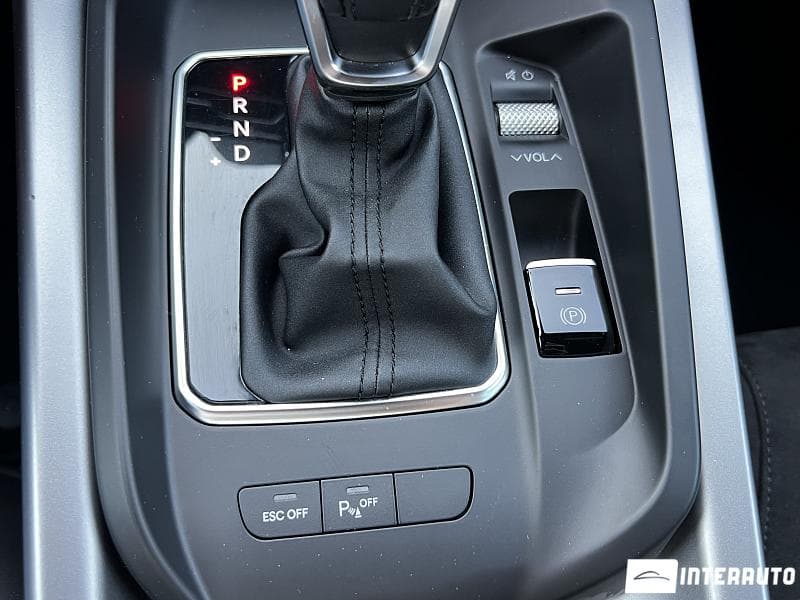 2023 Dodge Hornet — Miniatură 13
