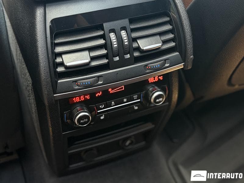 2016 BMW X5 4.0e — Miniatură 19