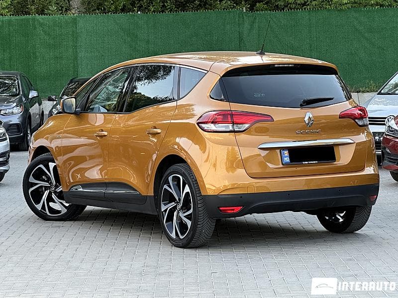 2017 Renault Scenic — Miniatură 4