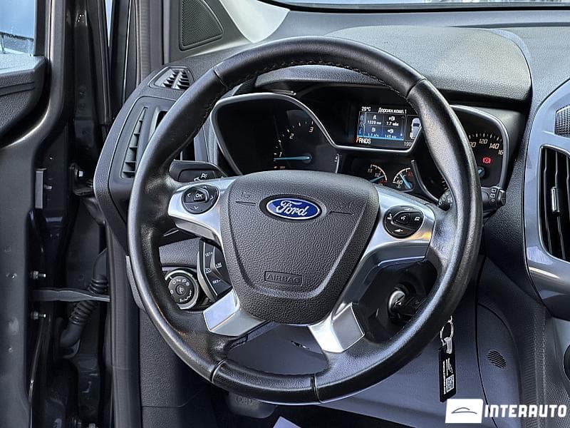 Ford Tourneo Connect 2016 — Миниатюра 7