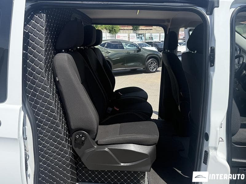 2015 Mercedes Vito — Miniatură 14