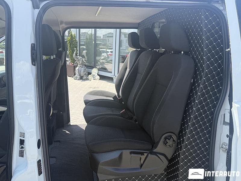 2015 Mercedes Vito — Miniatură 16