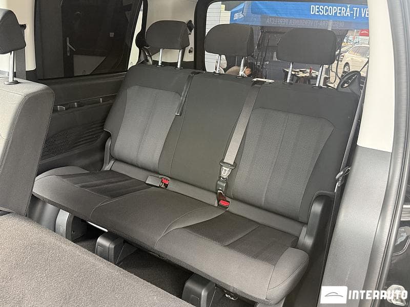 2023 Hyundai Staria — Miniatură 17