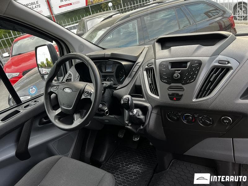 2017 Ford Transit — Miniatură 6