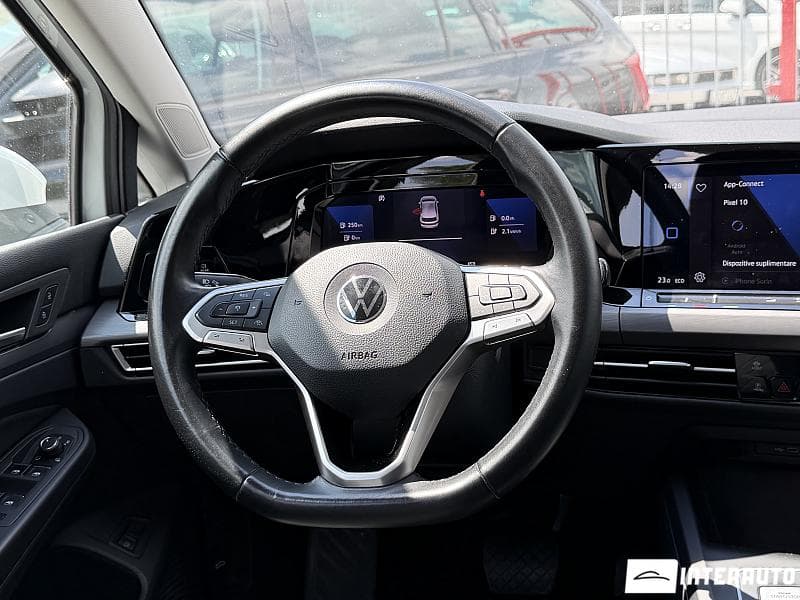 2022 Volkswagen Golf eHybrid — Miniatură 7