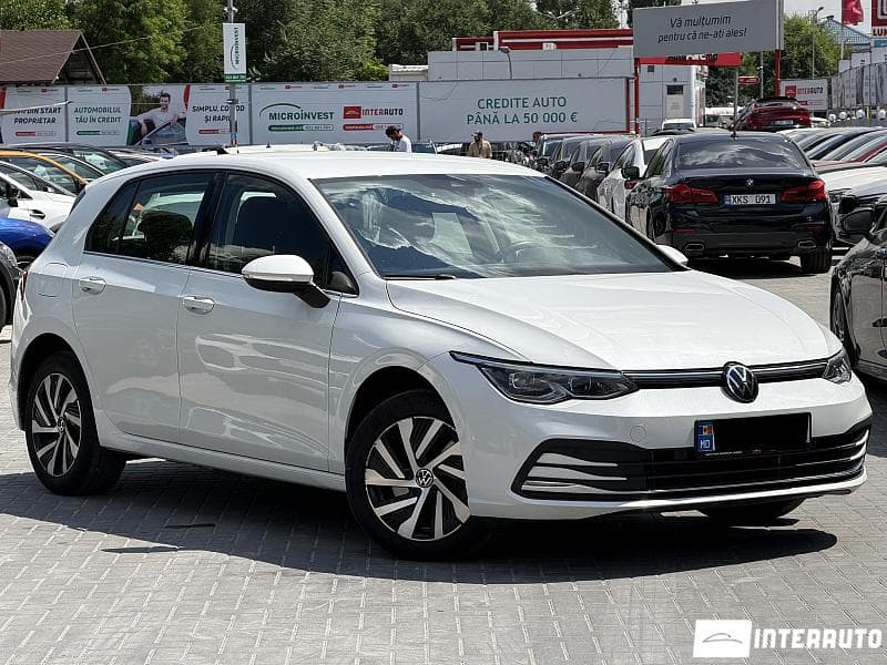 2022 Volkswagen Golf eHybrid — Miniatură 3
