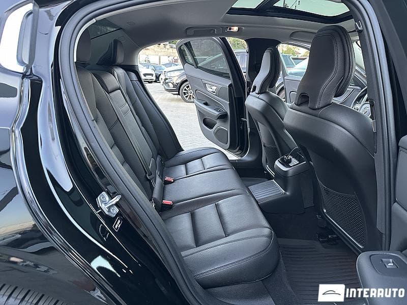 2022 Volvo S 60 — Miniatură 17