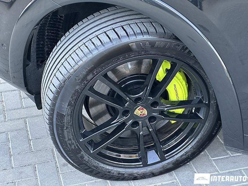 Porsche Cayenne E-Hybrid 2024 — Миниатюра 18