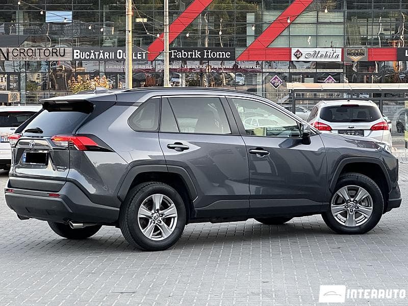 2022 Toyota Rav-4 — Miniatură 3
