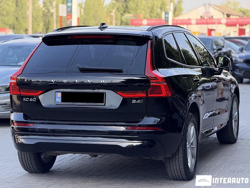 2021 Volvo XC 60 — Miniatură 4