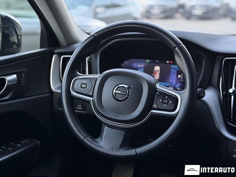 2021 Volvo XC 60 — Miniatură 10