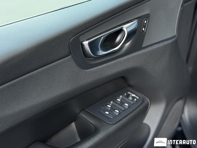2021 Volvo XC 60 — Miniatură 5