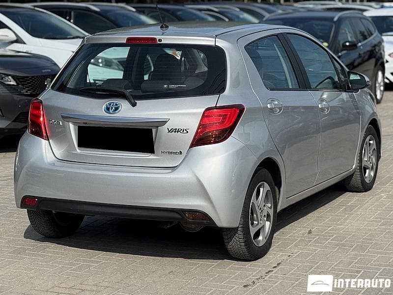 2014 Toyota Yaris — Miniatură 4
