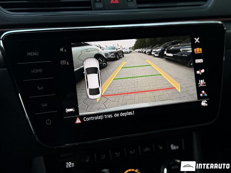 2020 Skoda Superb — Miniatură 13
