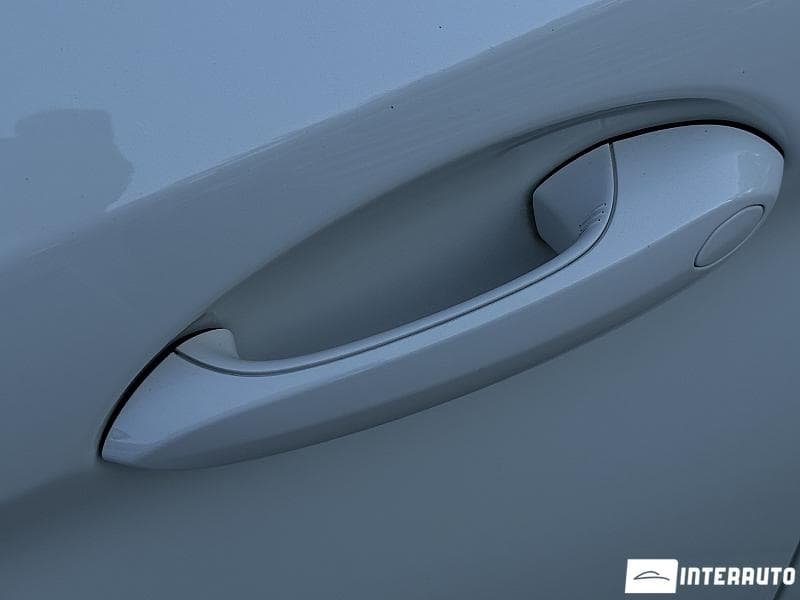 2019 BMW 530e — Miniatură 17