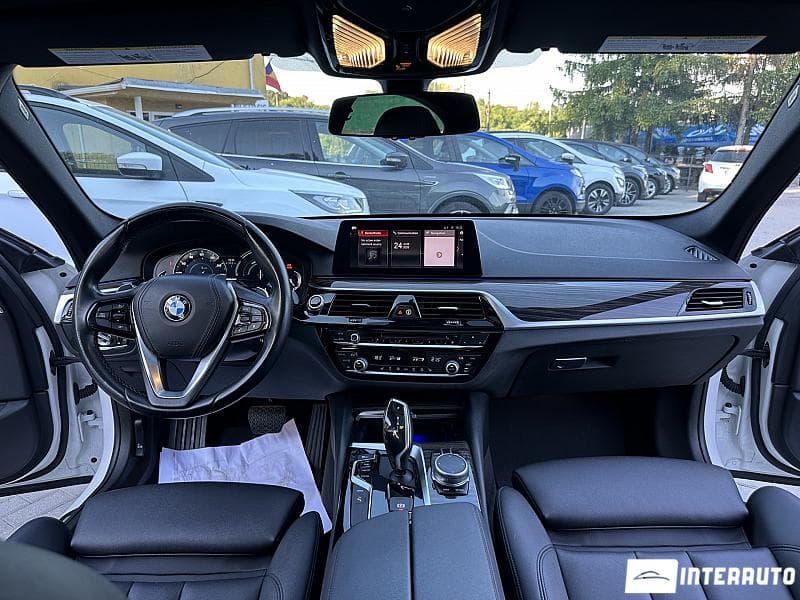2019 BMW 530e — Miniatură 6
