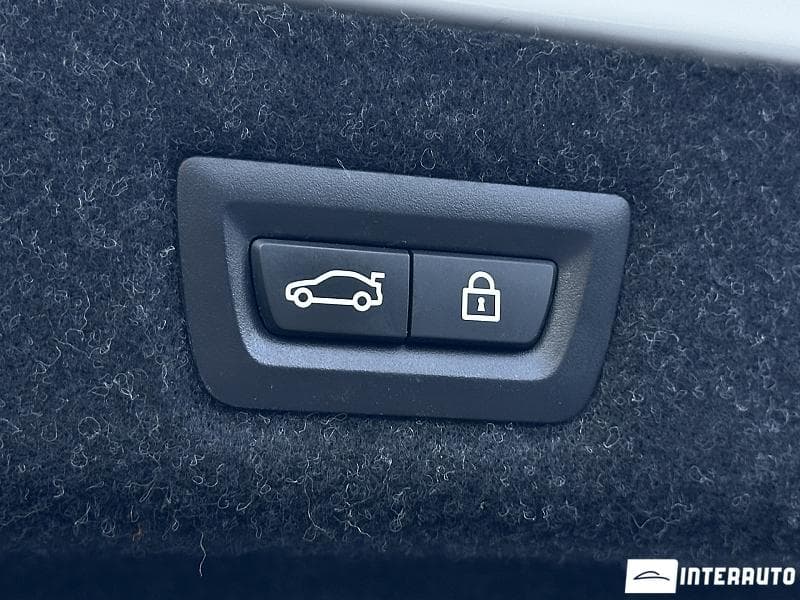 2019 BMW 530e — Miniatură 23