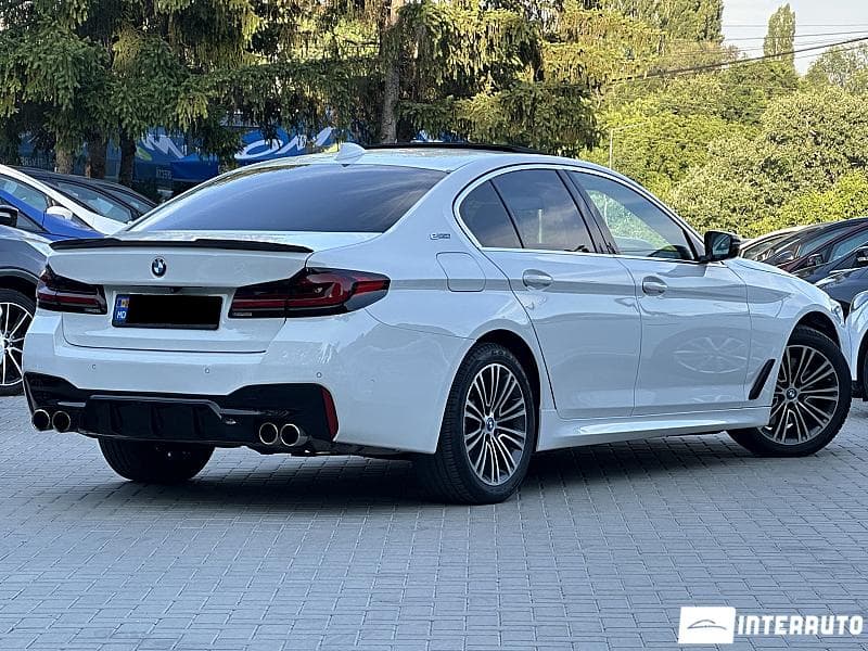 2019 BMW 530e — Miniatură 3