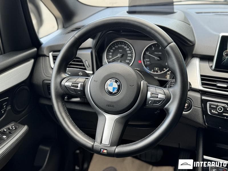 2016 BMW 216d — Miniatură 9
