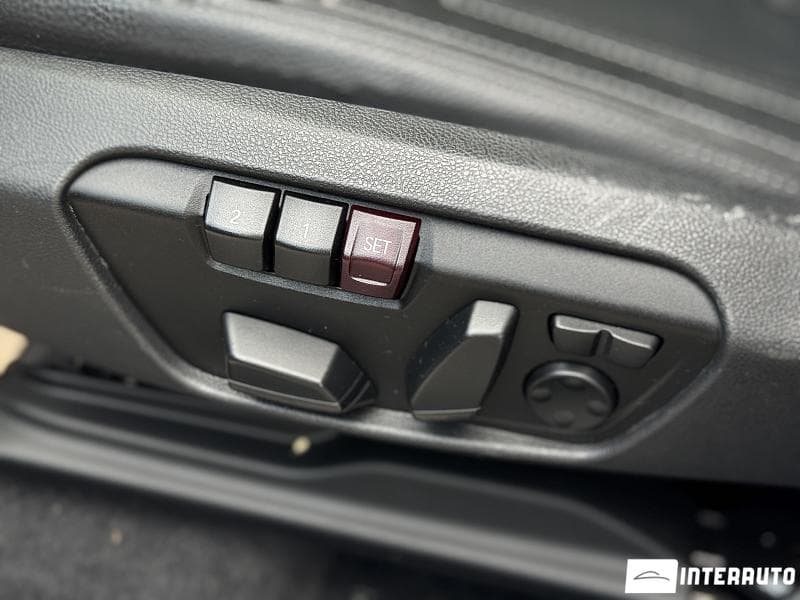 2016 BMW 216d — Miniatură 7