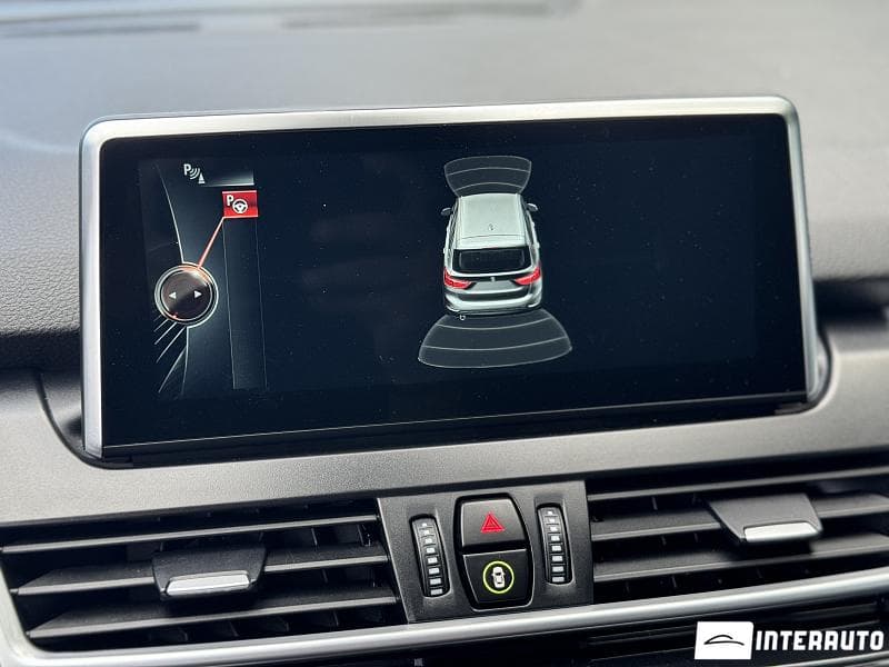 2016 BMW 216d — Miniatură 13