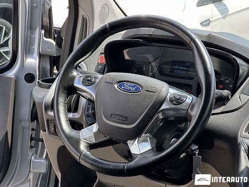 2017 Ford Transit — Miniatură 7