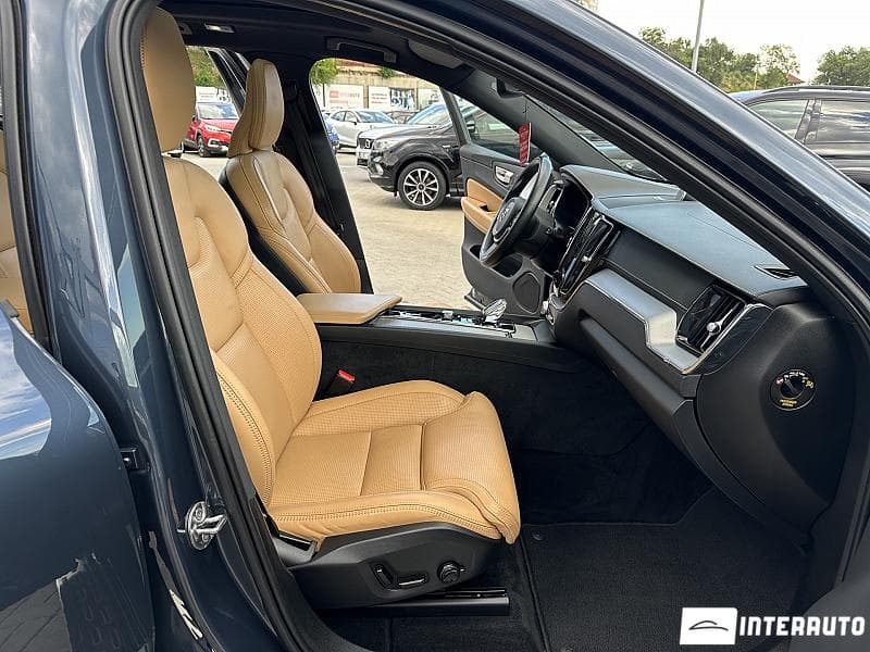2021 Volvo XC 60 — Miniatură 16