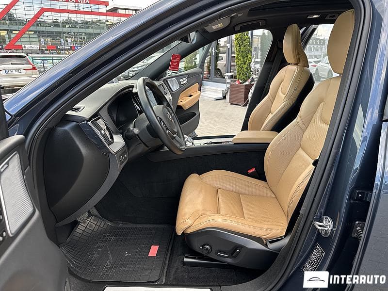 2021 Volvo XC 60 — Miniatură 5