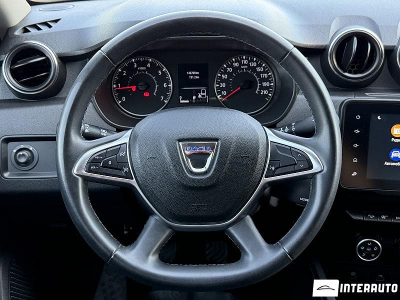 Dacia Duster 2022 — Миниатюра 11