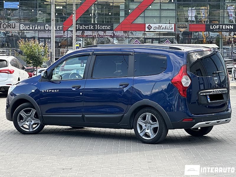 2017 Dacia Lodgy Stepway — Miniatură 3
