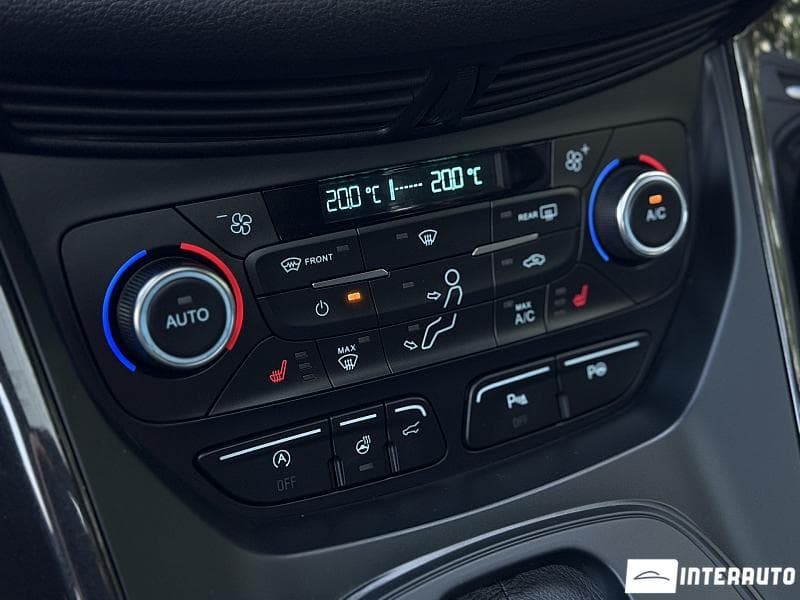 2018 Ford Kuga — Miniatură 15