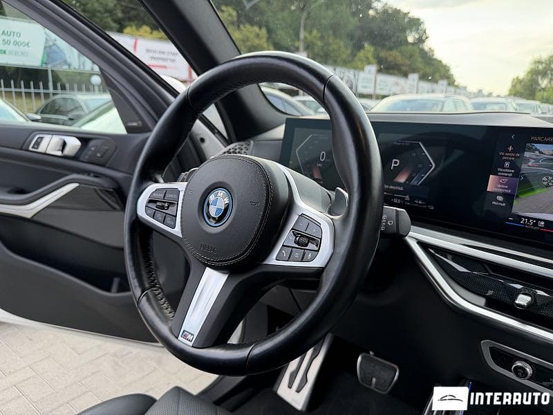 2023 BMW X5 5.0e — Miniatură 13