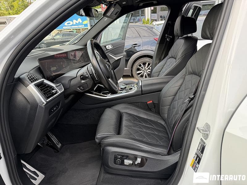 2023 BMW X5 5.0e — Miniatură 5