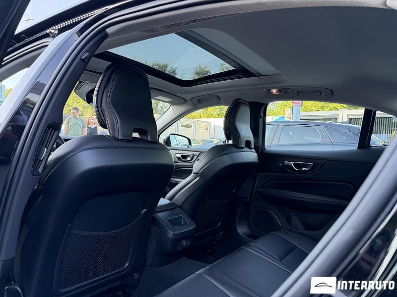 Volvo S 60 2022 — Миниатюра 7