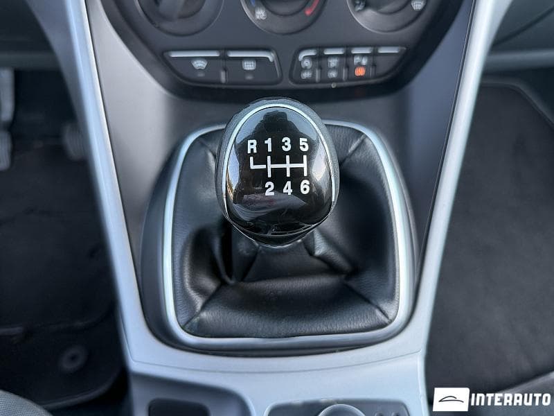 Ford C-MAX 2014 — Миниатюра 12