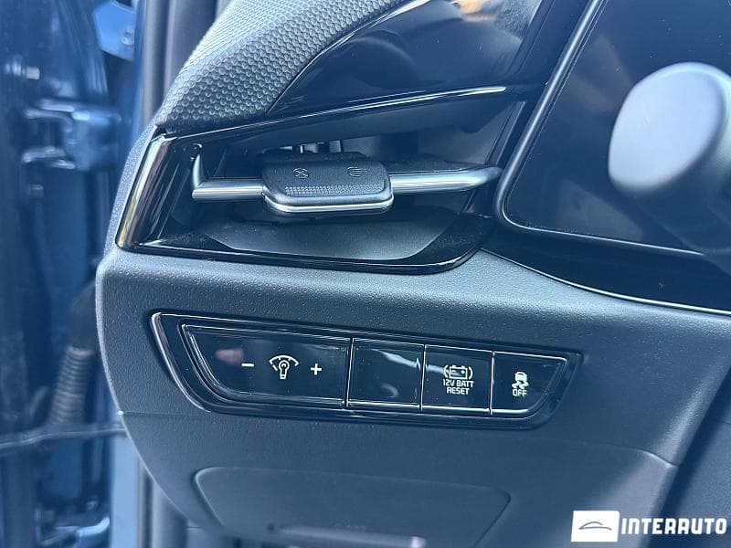 2023 Kia Niro — Miniatură 20