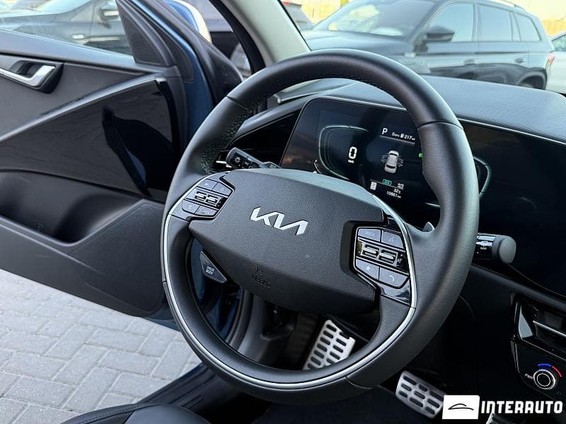2023 Kia Niro — Miniatură 7
